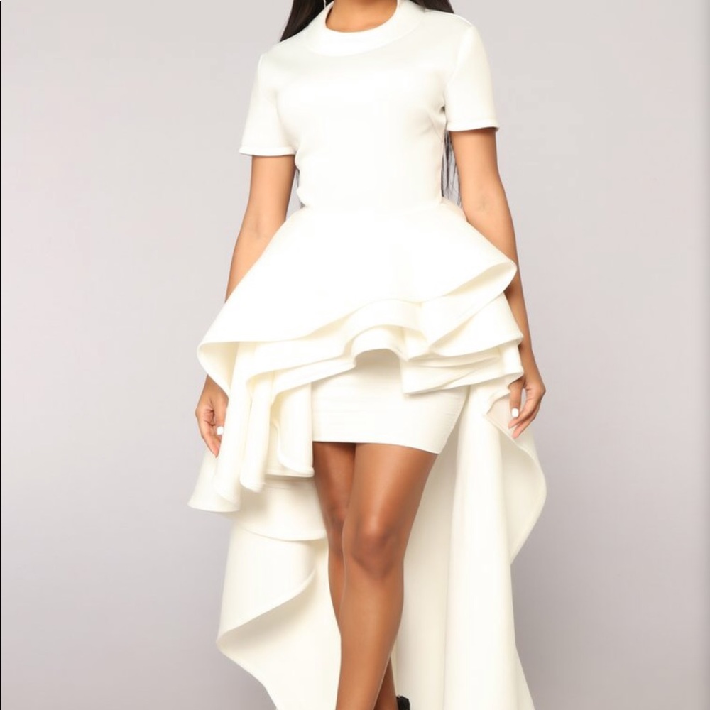 Never worn Hollywood dress